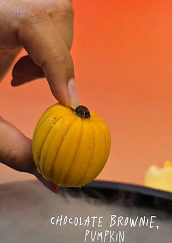 Chocolate and Brownie ice cream in shape of pumpkin