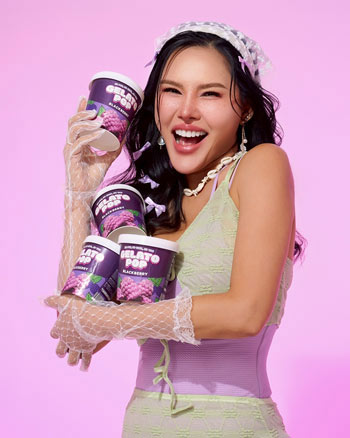 ไอศกรีมรูปแบล็กเบอร์รี่